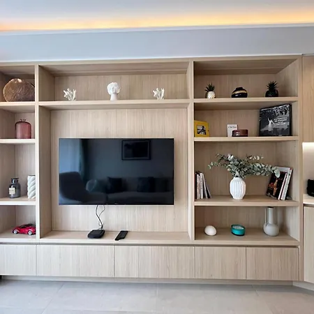 New 2 Bedrooms With Terrace By Viva Riviera Apartman *